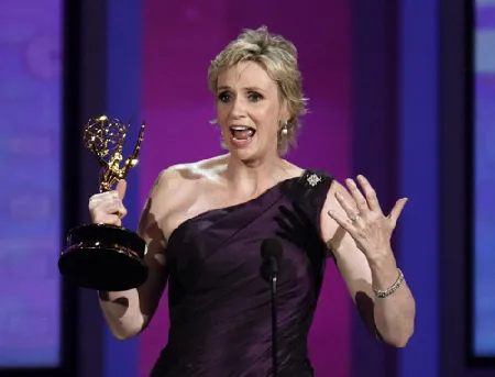 "Mad Men" và "Modern Family" đoạt giải Emmy Award 2010 ảnh 13 "Mad Men" và "Modern Family" đoạt giải Emmy Award 2010 ảnh 13