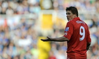 Fernando Torres gestures to the linesman against Birmingham City on September 12, 2010. The game ended 0-0. AFP Fernando Torres gestures to the linesman against Birmingham City on September 12, 2010. The game ended 0-0. AFP