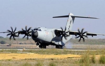 An Airbus A400M military transport aircraft is seen landing in Sevilla, Spain An Airbus A400M military transport aircraft is seen landing in Sevilla, Spain