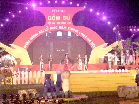Ấn tượng Festival gốm sứ Việt Nam - Bình Dương 2010 ảnh 2 Ấn tượng Festival gốm sứ Việt Nam - Bình Dương 2010 ảnh 2