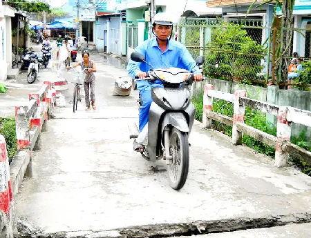 Sớm sửa chữa cầu Ruột Ngựa