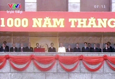 Diễu binh, diễu hành mừng Đại lễ 1.000 năm Thăng Long - Hà Nội: Hoành tráng, xúc động ảnh 14 Diễu binh, diễu hành mừng Đại lễ 1.000 năm Thăng Long - Hà Nội: Hoành tráng, xúc động ảnh 14