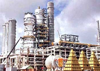 A view of Dung Quat Oil Refinery in the central province of Quang Ngai A view of Dung Quat Oil Refinery in the central province of Quang Ngai