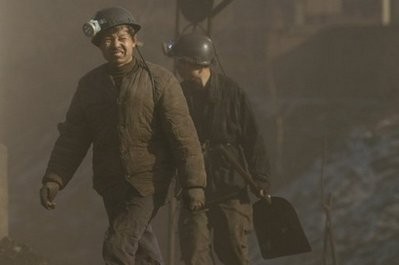 File photo shows coal miners at a small mine in Xiaoyi in China's Shanxi province. File photo shows coal miners at a small mine in Xiaoyi in China's Shanxi province.