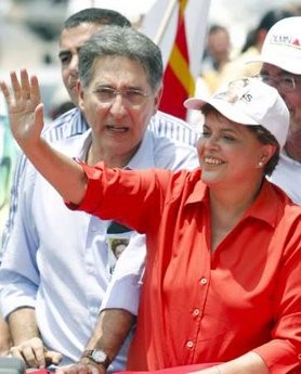 Brazil's presidential candidate for the ruling Workers' Party Dilma Rousseff waves to supporters during a campaign rally in Belo Horizonte October 30, 2010. Brazil's presidential candidate for the ruling Workers' Party Dilma Rousseff waves to supporters during a campaign rally in Belo Horizonte October 30, 2010.