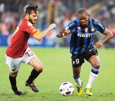 Bảng A: Inter Milan - Tottenham - Cản Eto’o, ngăn Inter