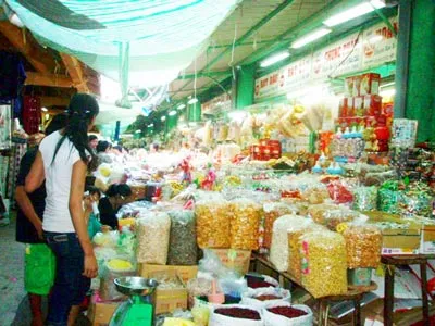 Hàng Việt “phủ sóng”