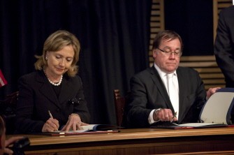 US Secretary of State Hillary Clinton (L) signs a new strategic partnership along with New Zealand Foreign Minister Murray McCully at the Parliament Complex in Wellington on November 4, 2010. AFP US Secretary of State Hillary Clinton (L) signs a new strategic partnership along with New Zealand Foreign Minister Murray McCully at the Parliament Complex in Wellington on November 4, 2010. AFP
