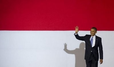 US President Barack Obama waves as he arrives to deliver a speech at the University of Indonesia in Jakarta on November 10, 2010. AFP US President Barack Obama waves as he arrives to deliver a speech at the University of Indonesia in Jakarta on November 10, 2010. AFP