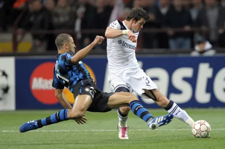Bảng A: Tottenham - Inter Millan (lượt đi 3-4) - Phong tỏa Gareth Bale