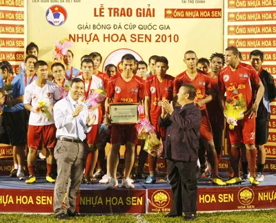 Phố núi có gì vui?