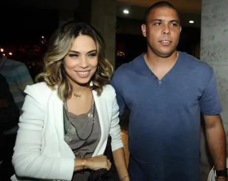 Bảo tàng Pele ảnh 2