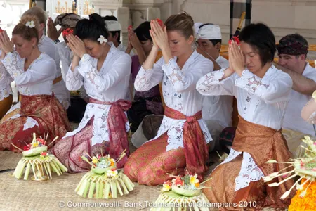Lễ hội nhiều hơn thi đấu!