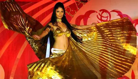 Cuộc thi Hoa hậu Trái đất 2010: Người đẹp Ấn Độ đoạt giải Hoa hậu Tài năng ảnh 4 Cuộc thi Hoa hậu Trái đất 2010: Người đẹp Ấn Độ đoạt giải Hoa hậu Tài năng ảnh 4