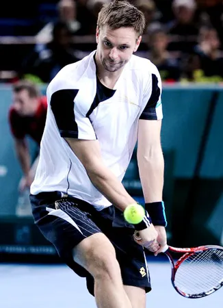 Bán kết Paris Masters 2010: Soderling loại Llodra