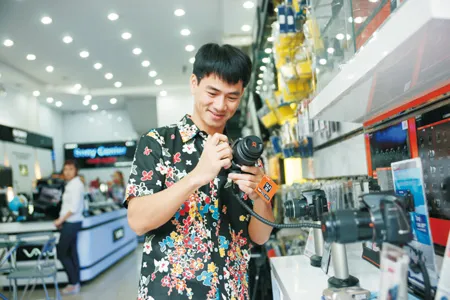 Sony Alpha DSLR-A290: Máy ảnh chuyên nghiệp gọn nhẹ