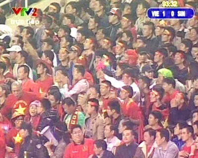 AFF Cup 2010 (bảng B): Việt Nam vào bán kết sau chiến thắng nghẹt thở trước đội tuyển Singapore ảnh 5