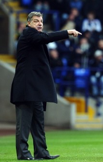 Blackburn manager Sam Allardyce shouts to his players during the English Premiership football match between Bolton Wanderers and Blackburn Rovers at The Reebok Stadium in Bolton, north-west England on December 12, 2010. AFP Blackburn manager Sam Allardyce shouts to his players during the English Premiership football match between Bolton Wanderers and Blackburn Rovers at The Reebok Stadium in Bolton, north-west England on December 12, 2010. AFP