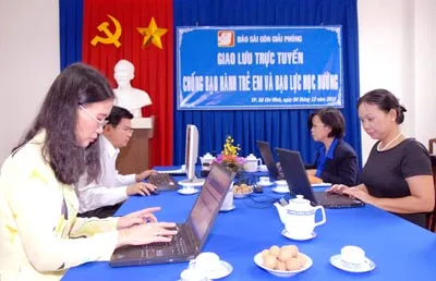 Toàn cảnh buổi giao lưu Toàn cảnh buổi giao lưu