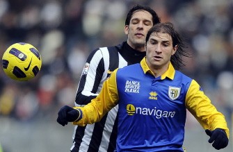 Parma's Argentinian defender Gabriel Paletta (R) protects the ball against Juventus' Brazilian forward Amauri Carvalho de Oliveira during their Italian Serie A match in Turin's Olympic Stadium on January 6, 2011. AFP Parma's Argentinian defender Gabriel Paletta (R) protects the ball against Juventus' Brazilian forward Amauri Carvalho de Oliveira during their Italian Serie A match in Turin's Olympic Stadium on January 6, 2011. AFP