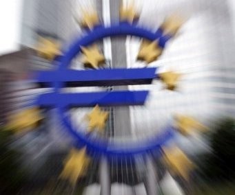 Eurozone finance ministers are set to meet divided over growing calls to expand a debt rescue fund to bury market fears about the fate of vulnerable economies such as Portugal and Spain Eurozone finance ministers are set to meet divided over growing calls to expand a debt rescue fund to bury market fears about the fate of vulnerable economies such as Portugal and Spain