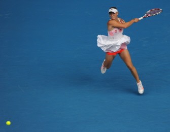 Caroline Wozniacki returns against Francesca Shiavone of Italy during their quarter-final women's singles match on January 25, 2011. AFP Caroline Wozniacki returns against Francesca Shiavone of Italy during their quarter-final women's singles match on January 25, 2011. AFP