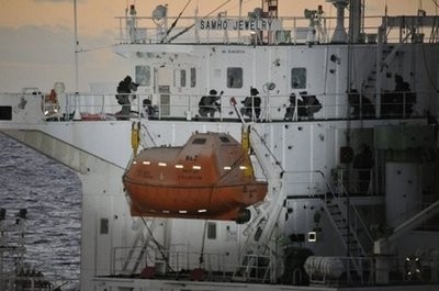 Photo released by the South Korean Navy shows the storming of a ship by South Korean commandos which had been hijacked by Somali pirates in the Indian Ocean. Photo released by the South Korean Navy shows the storming of a ship by South Korean commandos which had been hijacked by Somali pirates in the Indian Ocean.