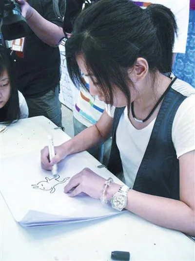 Trung Quốc vui tết cùng thỏ Tuzki