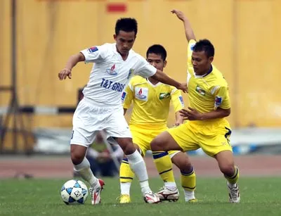 Hai đại diện Việt Nam tại AFC Cup 2011: Chơi đến cỡ nào?