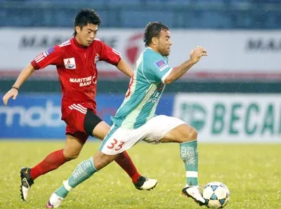 Điểm binh tứ kết Cúp QG - Nhựa Hoa Sen 2011: Căng như dây đàn
