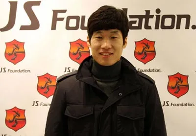 Park Ji Sung và “sao” Man.United có thể đến Việt Nam