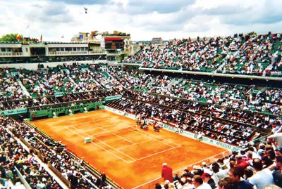 Pháp mở rộng có còn ở Roland Garros?