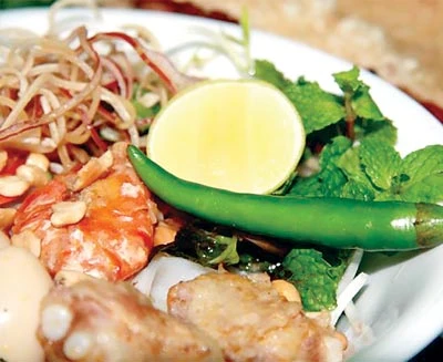 Mì Quảng là món ăn đặc trưng và nổi tiếng nhất của Quảng Nam. Ảnh: C.T. Mì Quảng là món ăn đặc trưng và nổi tiếng nhất của Quảng Nam. Ảnh: C.T.