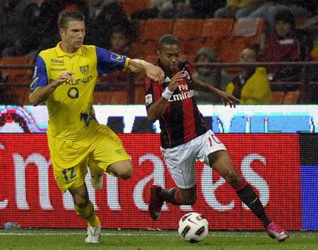 Chievo (12) - AC Milan (1): Đường xưa lối cũ