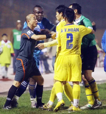 Trên bảo, dưới không nghe!