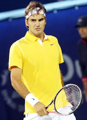 Federer, Djokovic thắng trận đầu tiên