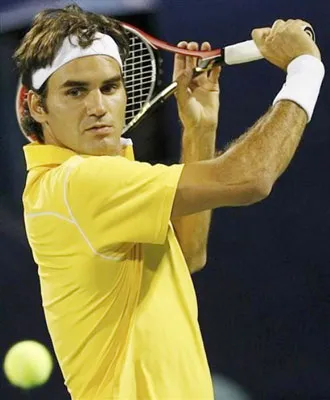 Federer:“Tôi không phải cảnh sát người máy”
