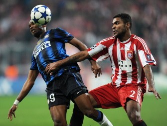 Inter Milan's Samuel Eto'o (L) and Bayern Munich's defender Breno (R) challenge for the ball during the match. AFP Inter Milan's Samuel Eto'o (L) and Bayern Munich's defender Breno (R) challenge for the ball during the match. AFP