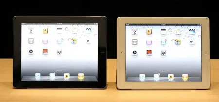 iPad2 có 2 màu đen và trắng. iPad2 có 2 màu đen và trắng.