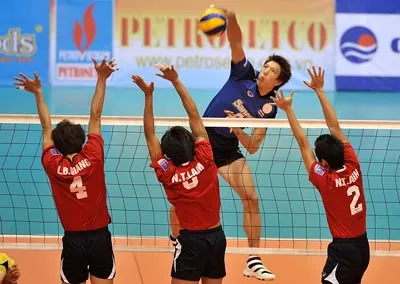 Từ giải bóng chuyền nam quốc tế Cúp Hoa Lư – Báo SGGP năm 2011: Cả nhà đều vui