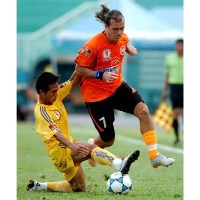 Vòng 6 giải hạng nhất 2011 (ngày 11 và 12-3): Kiên Giang kiên cường