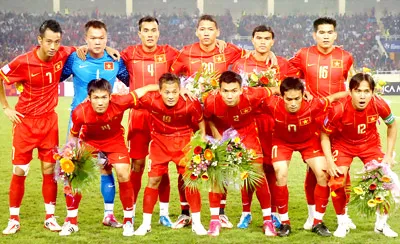 Bóng đá Việt Nam trong cơn khủng khoảng nhân sự - Đi tìm “Lối chơi Việt Nam”