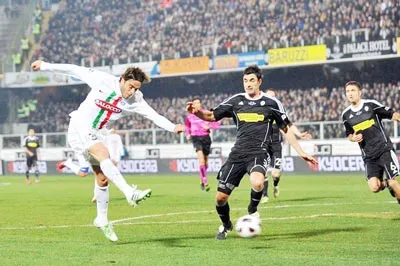 Juventus sẽ mua 4 siêu sao