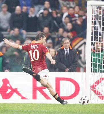 Francesco Totti: “Trận derby trong mơ!”