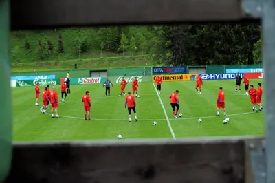 Bản quyền phát sóng vòng chung kết Euro 2012: VTC không chạy đua mua bằng mọi giá