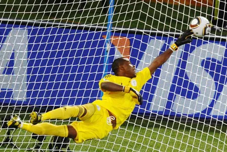 Số phận hẩm hiu của Enyeama