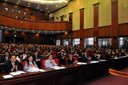 Khai mạc Kỳ họp thứ 9 Quốc hội khóa XII: Nhiệm vụ cấp bách là kiềm chế lạm phát ảnh 3 Khai mạc Kỳ họp thứ 9 Quốc hội khóa XII: Nhiệm vụ cấp bách là kiềm chế lạm phát ảnh 3