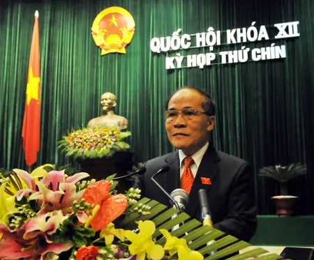 Khai mạc Kỳ họp thứ 9 Quốc hội khóa XII: Nhiệm vụ cấp bách là kiềm chế lạm phát ảnh 4 Khai mạc Kỳ họp thứ 9 Quốc hội khóa XII: Nhiệm vụ cấp bách là kiềm chế lạm phát ảnh 4