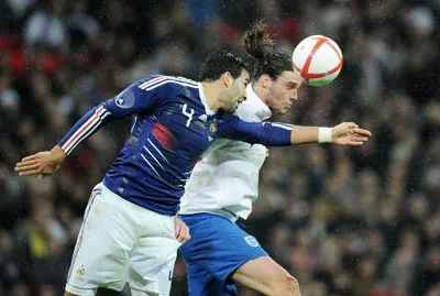 Vòng loại Euro 2012: Andy Carroll đá cặp với Rooney