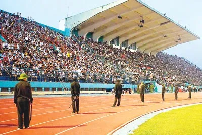Từ tình yêu đến nắm đấm